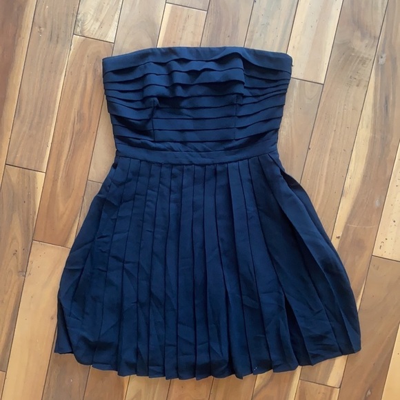 RACHEL Rachel Roy Black Strapless Mini Dress Sz 6 - Picture 1 of 11